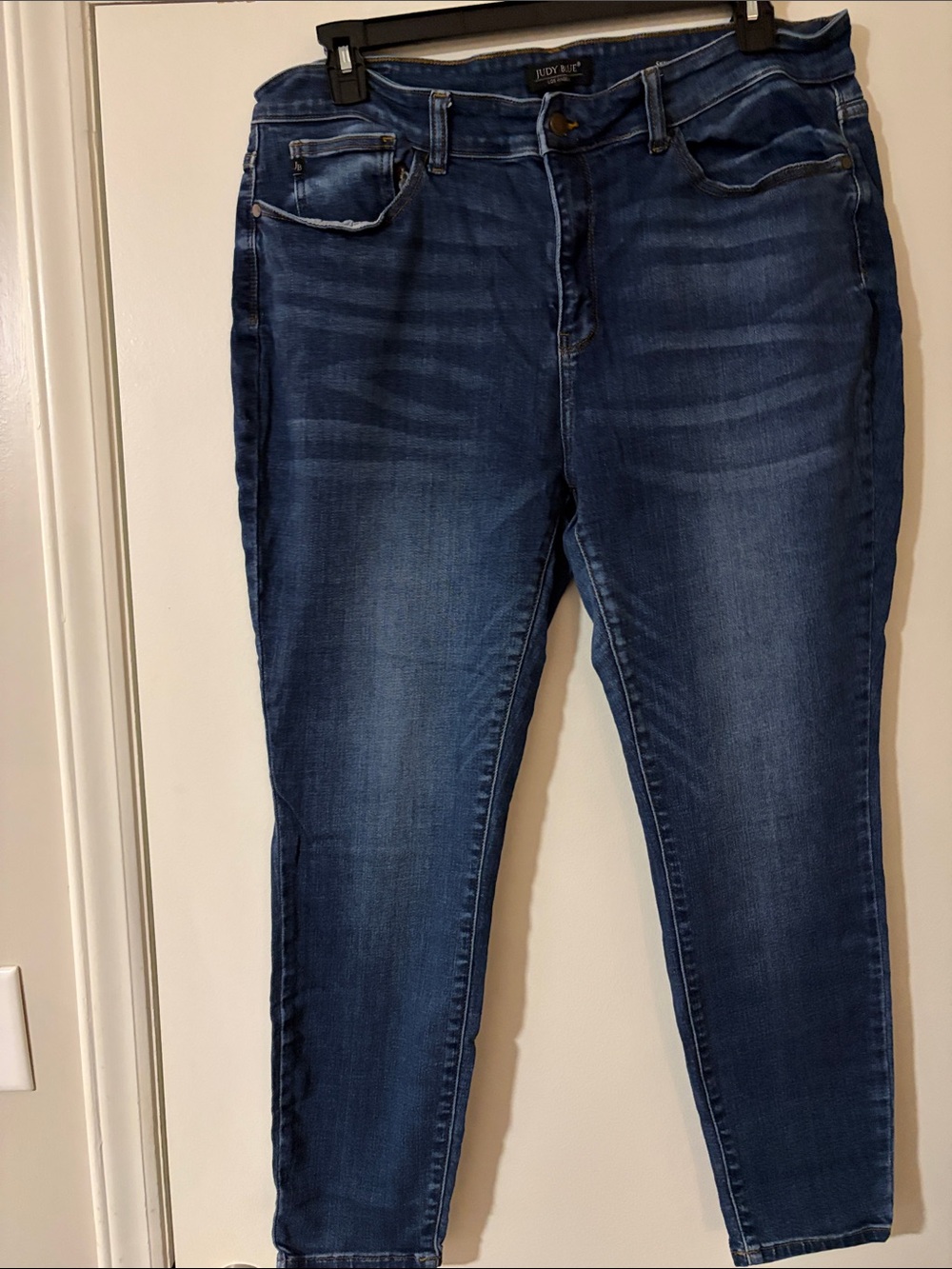 Judy Blue Medium Blue Stretch Skinny Jeans